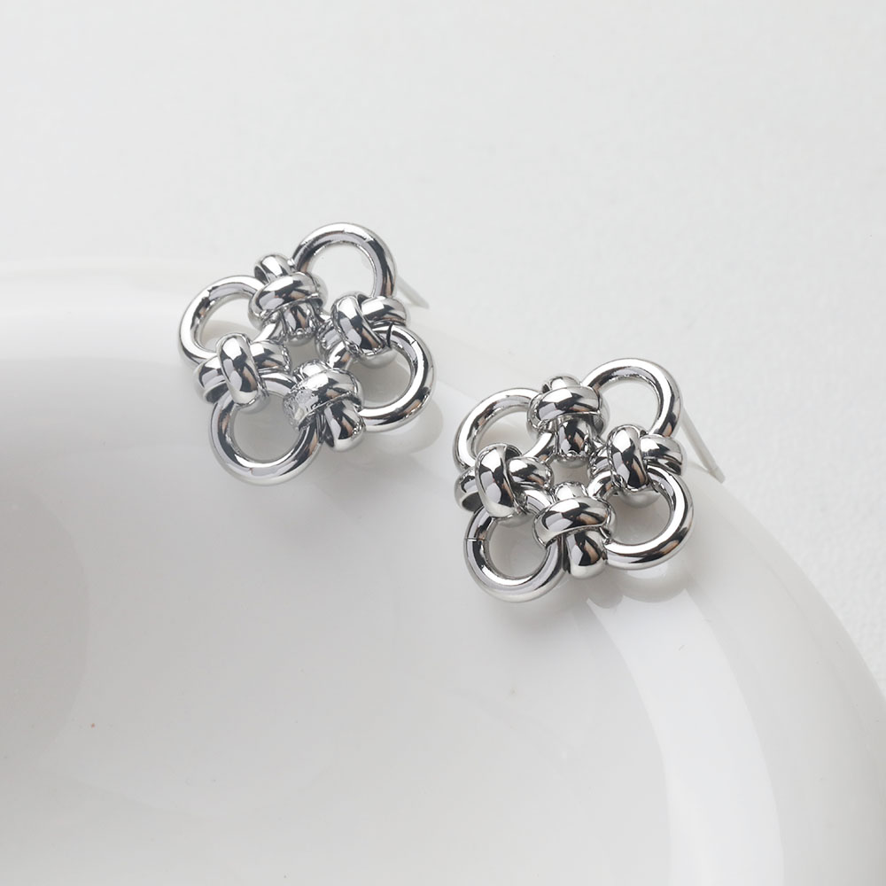 4 STKS Sierlijke Bloem Oorstek - Supply Florist recensie en prijs
